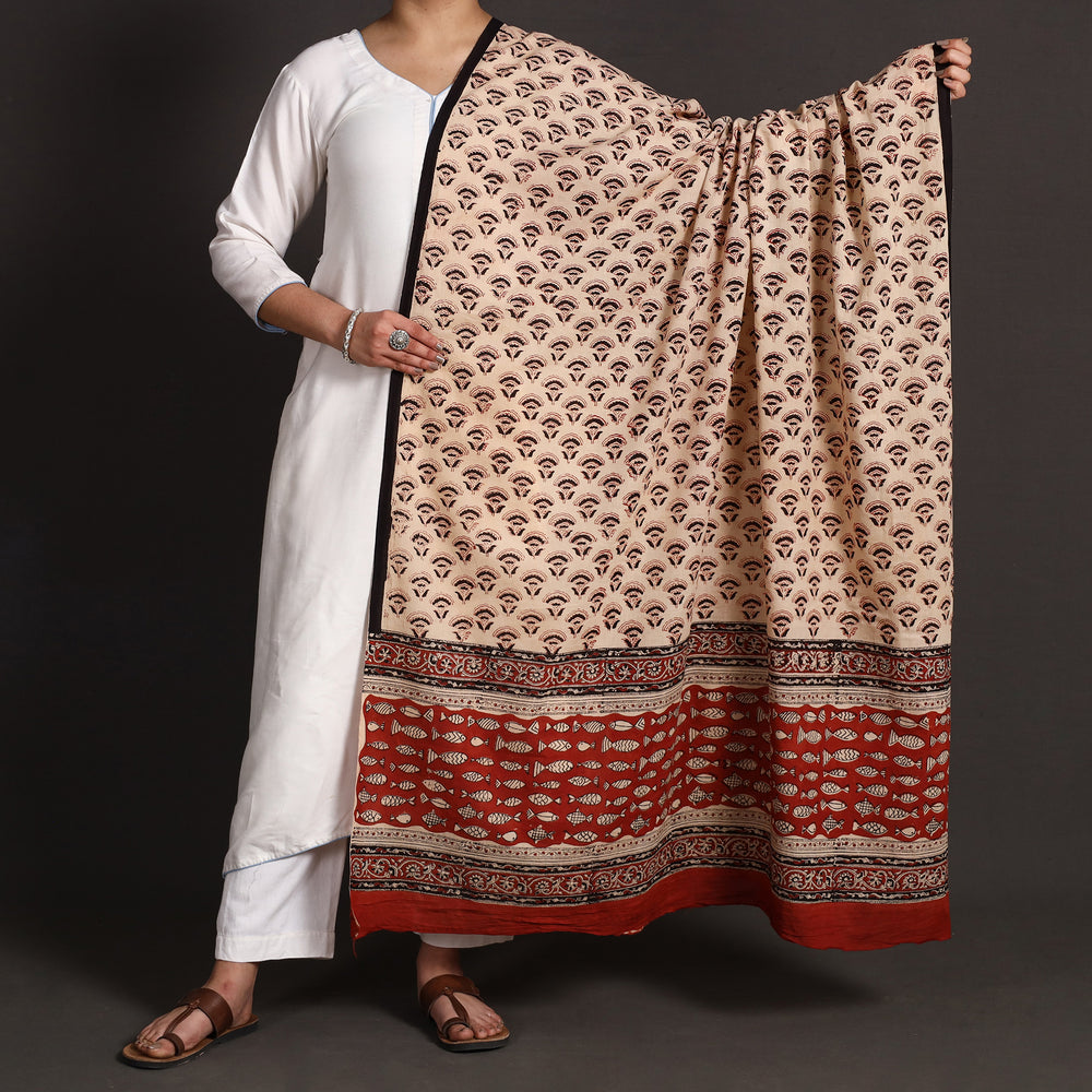 bagru dupatta