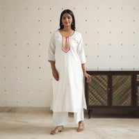 Ruhani White Gota Work Slub Silk Plain Kurta