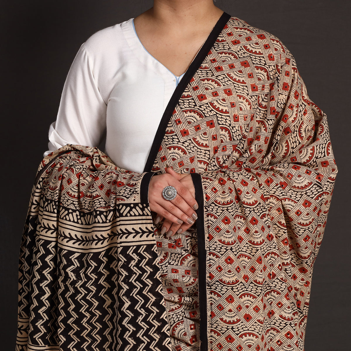 bagru dupatta