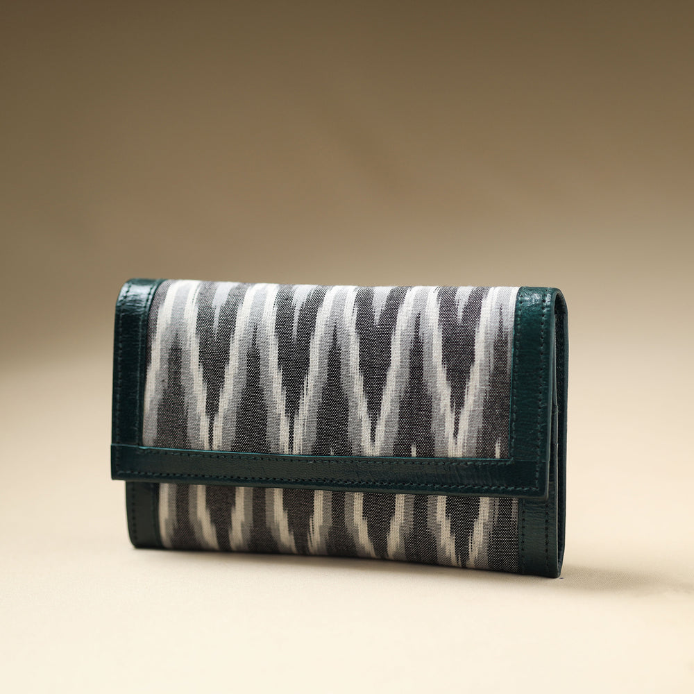 ikat wallet