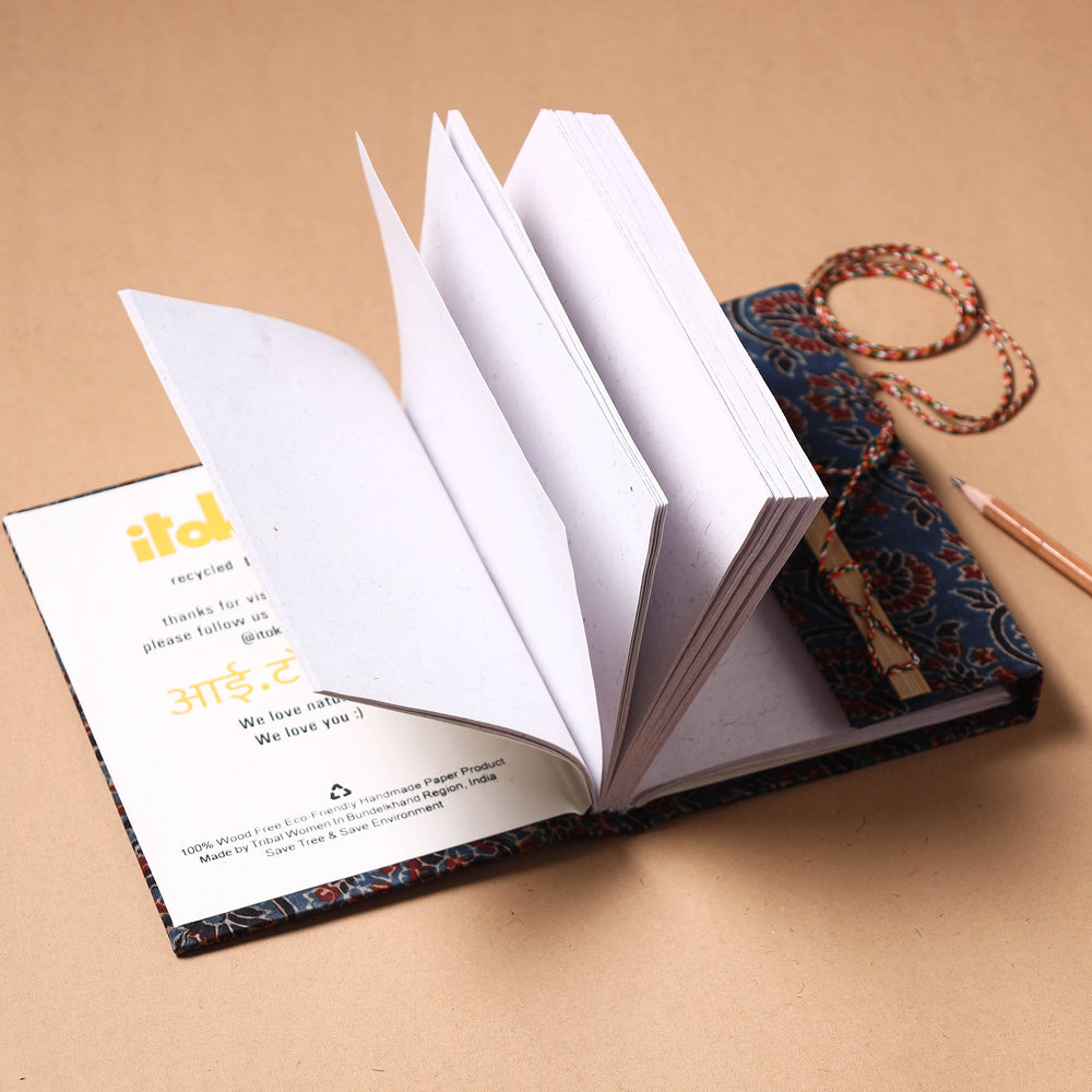 Fabric Cover Handmade Paper Notebook with Thread Lock
