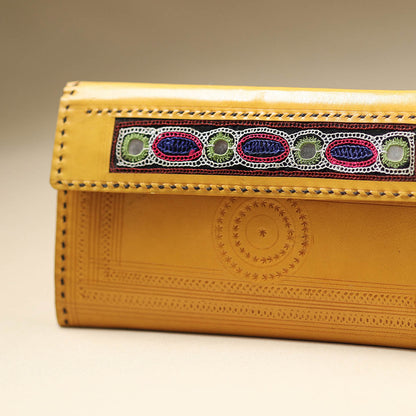 Handcrafted Kutch Jat Embroidery Leather Wallet