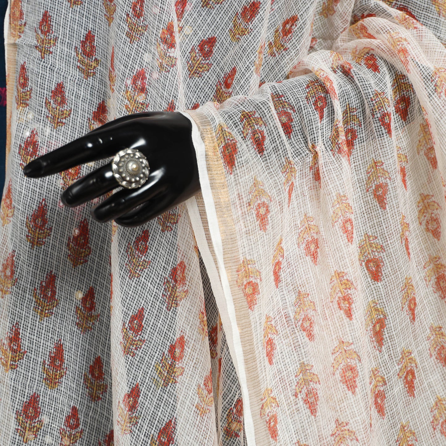 White - kota doria cotton sanganeri floral dupatta 29