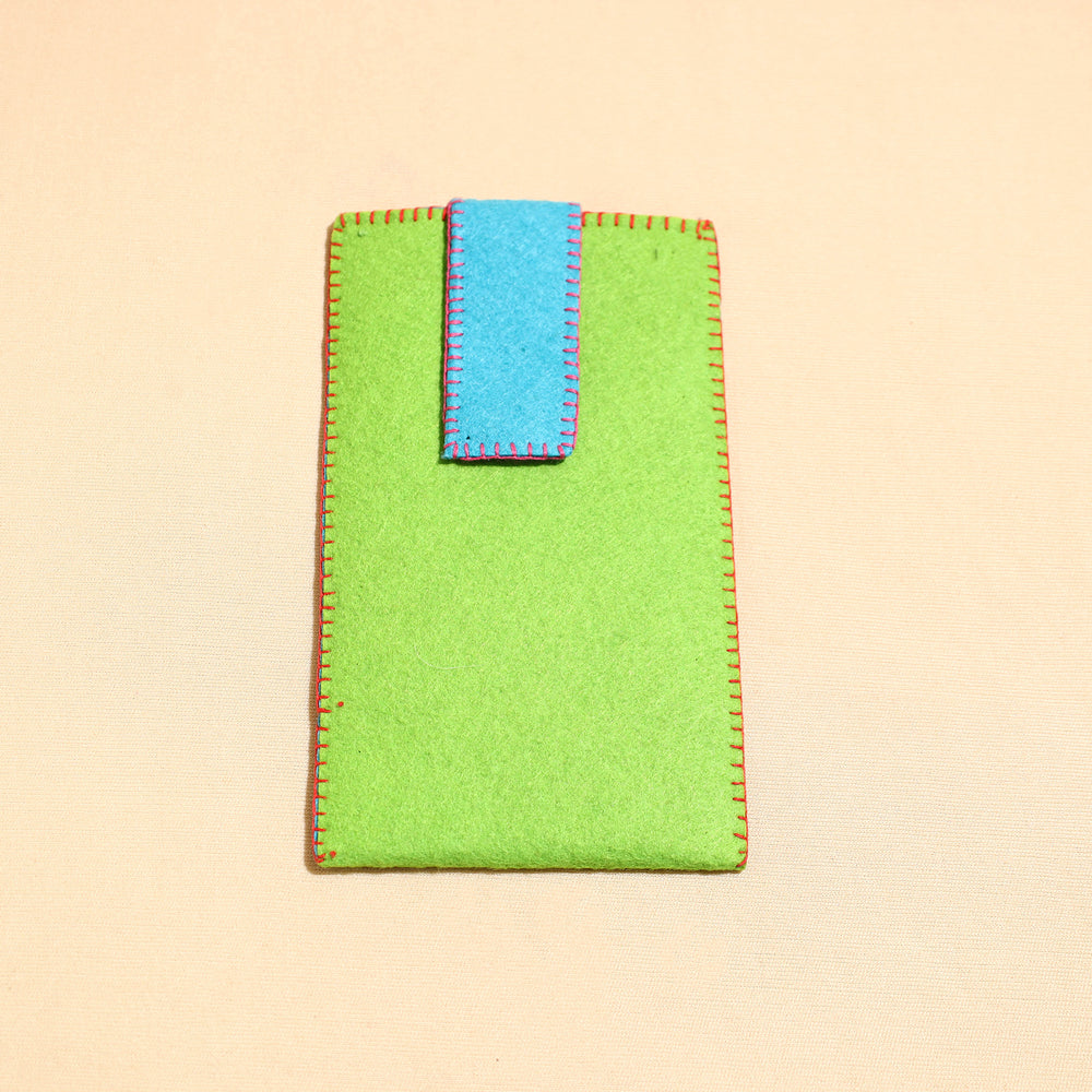 felt mobile pouch