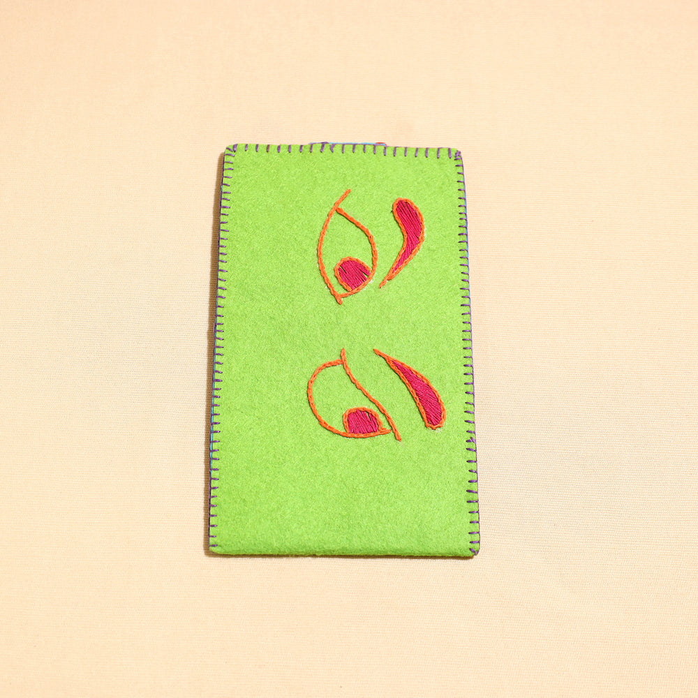 felt mobile pouch