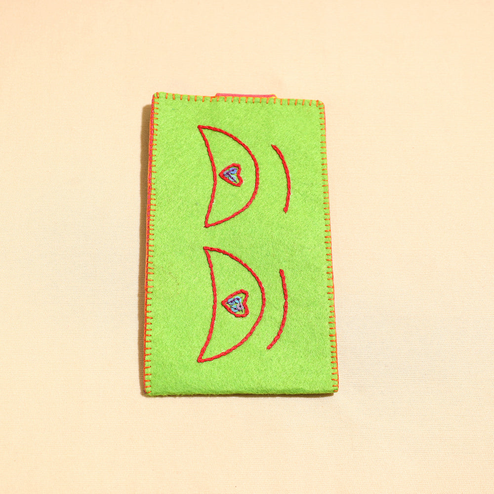 felt mobile pouch