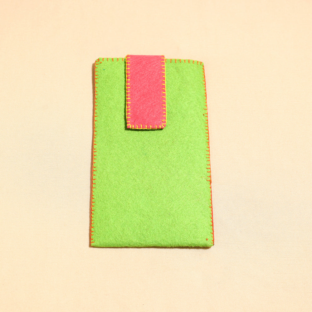 felt mobile pouch