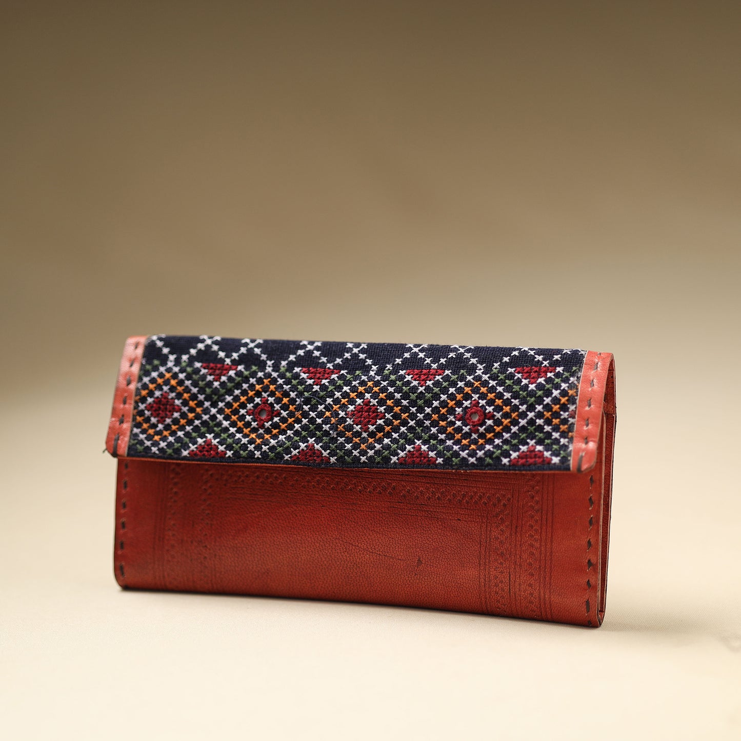 Handcrafted Kutch Jat Embroidery Leather Wallet