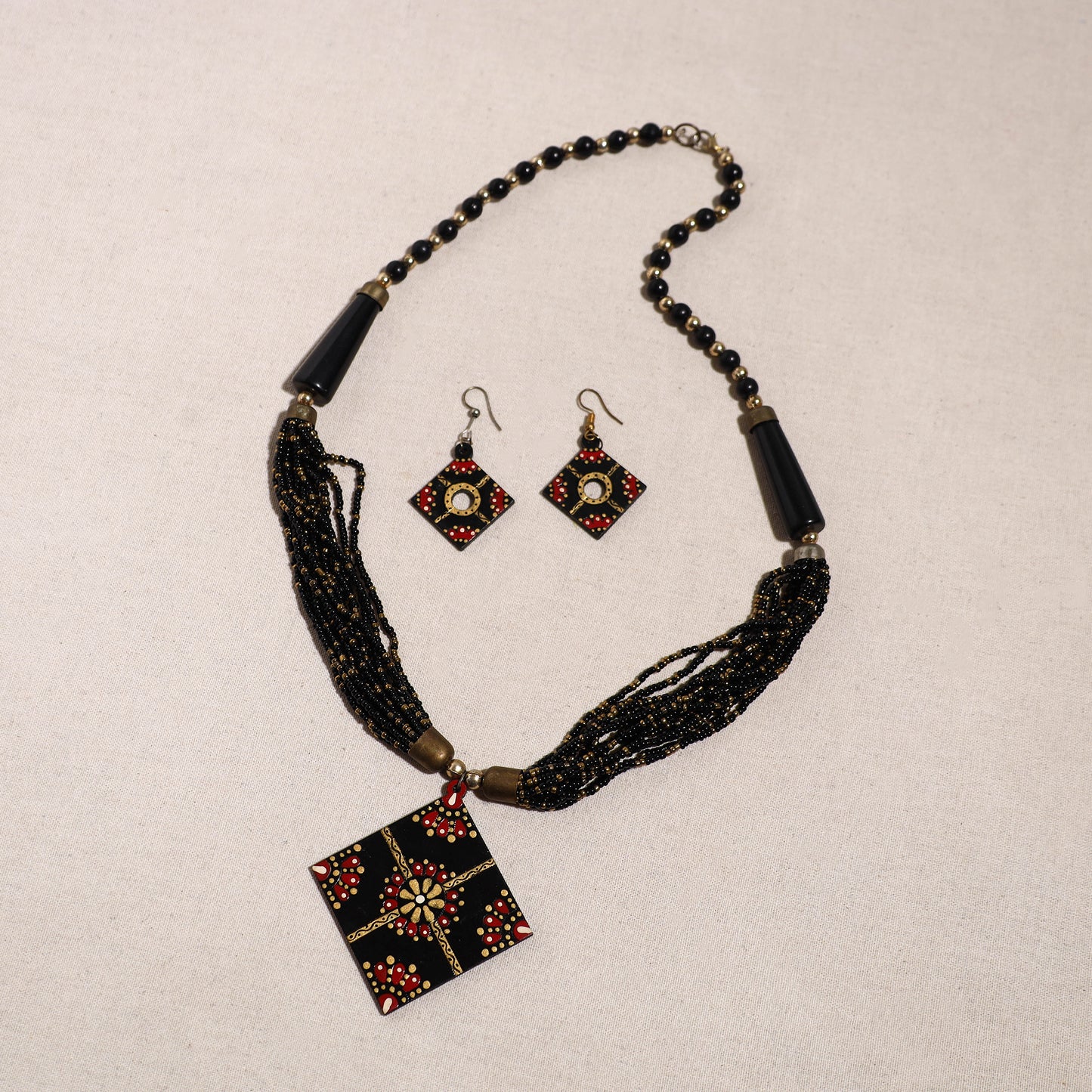 Tikuli Art Handpainted Wooden Necklace Set 06