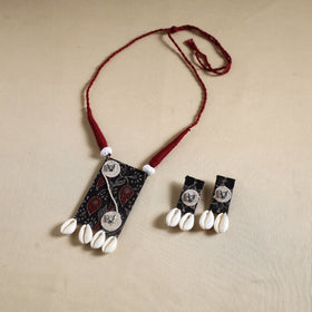 Buy Handmade Shell Work Fabart Necklace Set