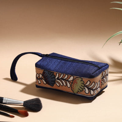 multipurpose toiletry pouch