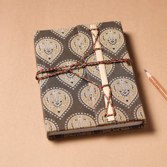 Bagru Fabric Cover Handmade Paper Notebook with Thread Lock