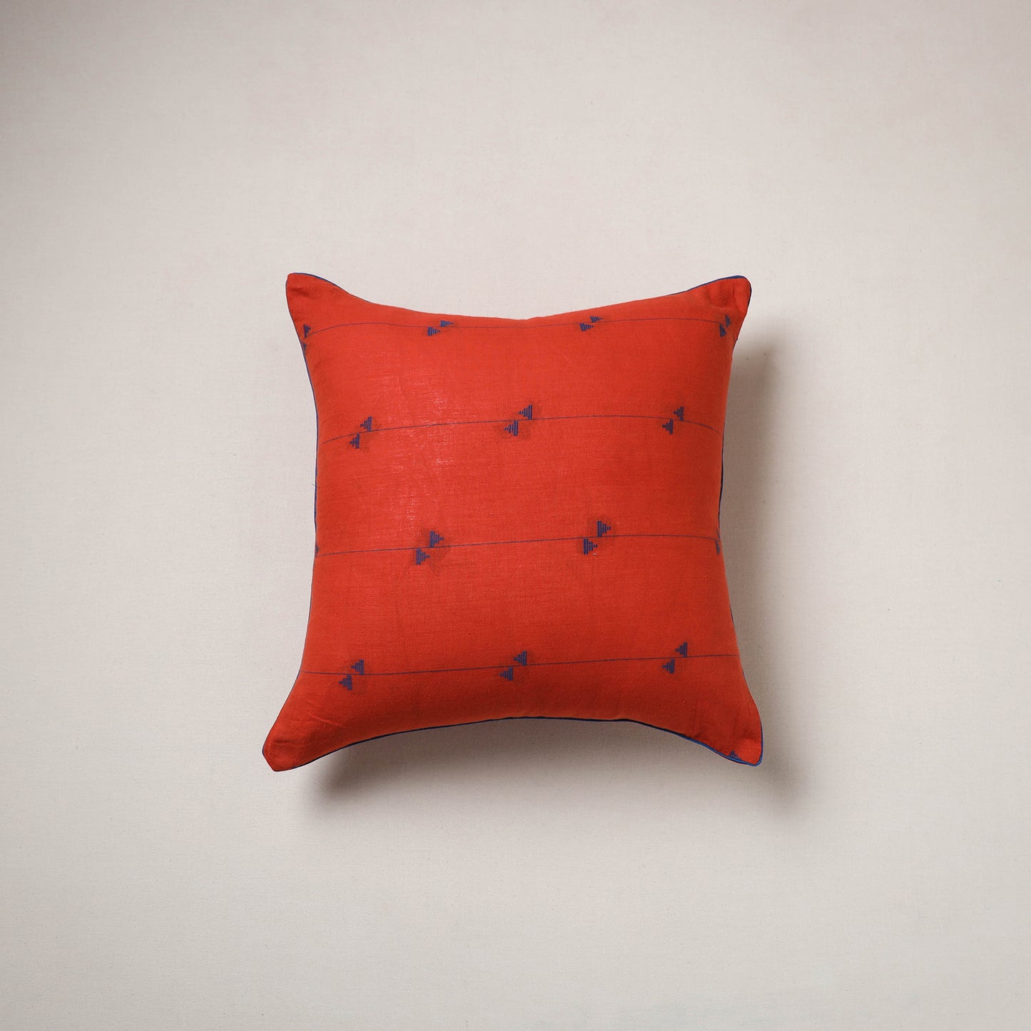 Jacquard Cushion Cover (16 x 16 in) 02
