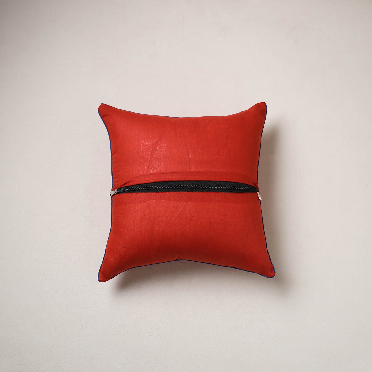 Jacquard Cushion Cover (16 x 16 in) 02