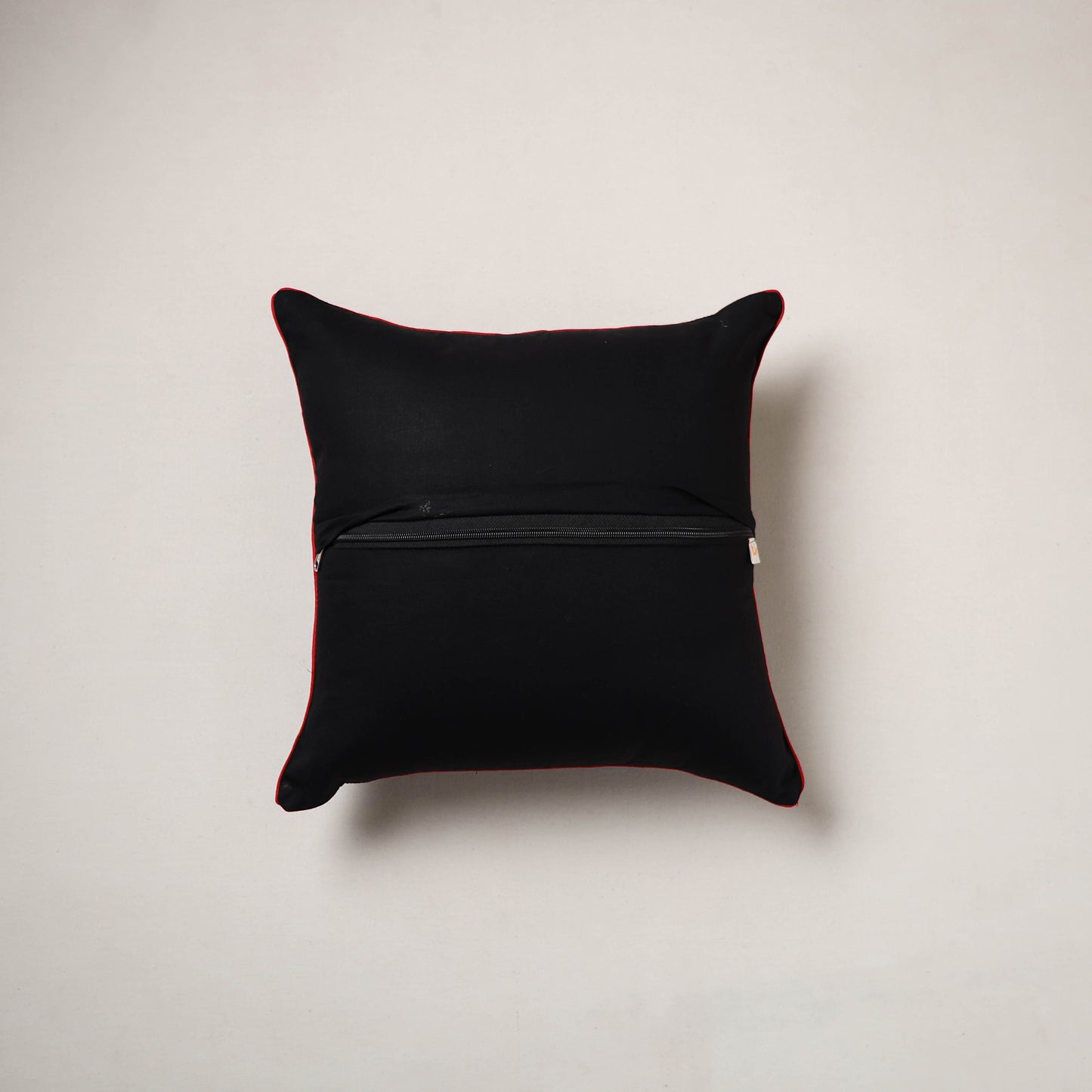 Jacquard Cushion Cover (16 x 16 in) 12
