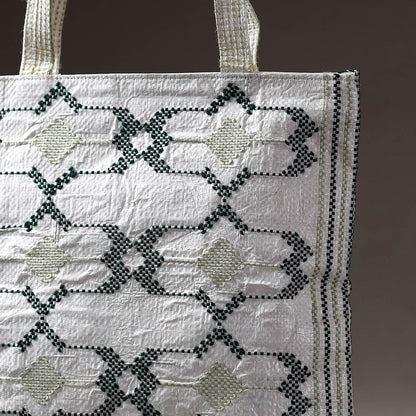 White - Taat Wool Thread Embroidery Upcycled Shoulder Bag