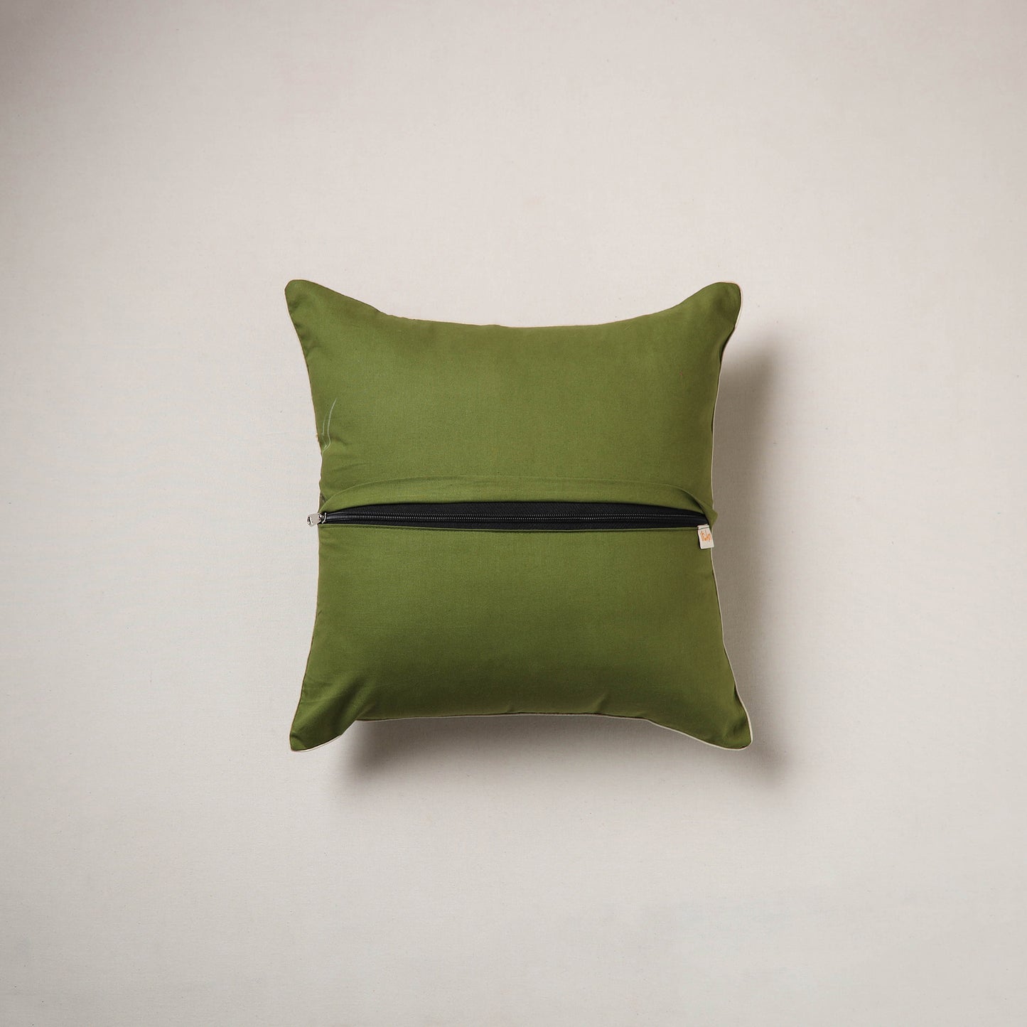 Jacquard Cushion Cover (16 x 16 in) 14