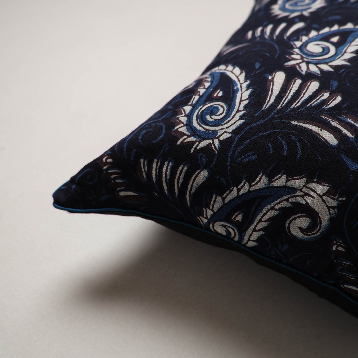 Bagru Print Cushion Cover (16 x 16 in) 30