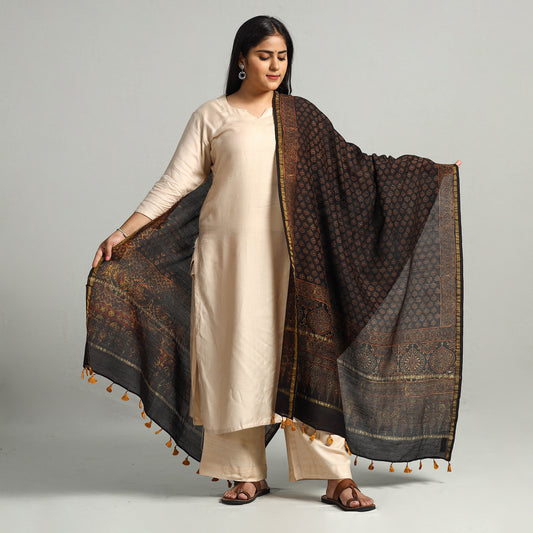 Ajrakh Dupatta