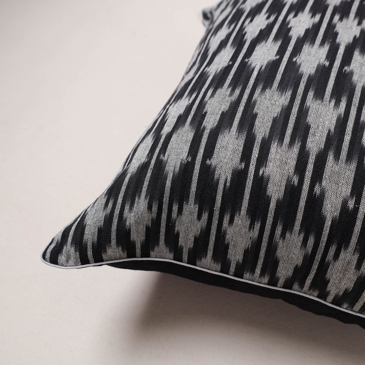 Pochampally Ikat Cushion Cover (16 x 16 in) 39