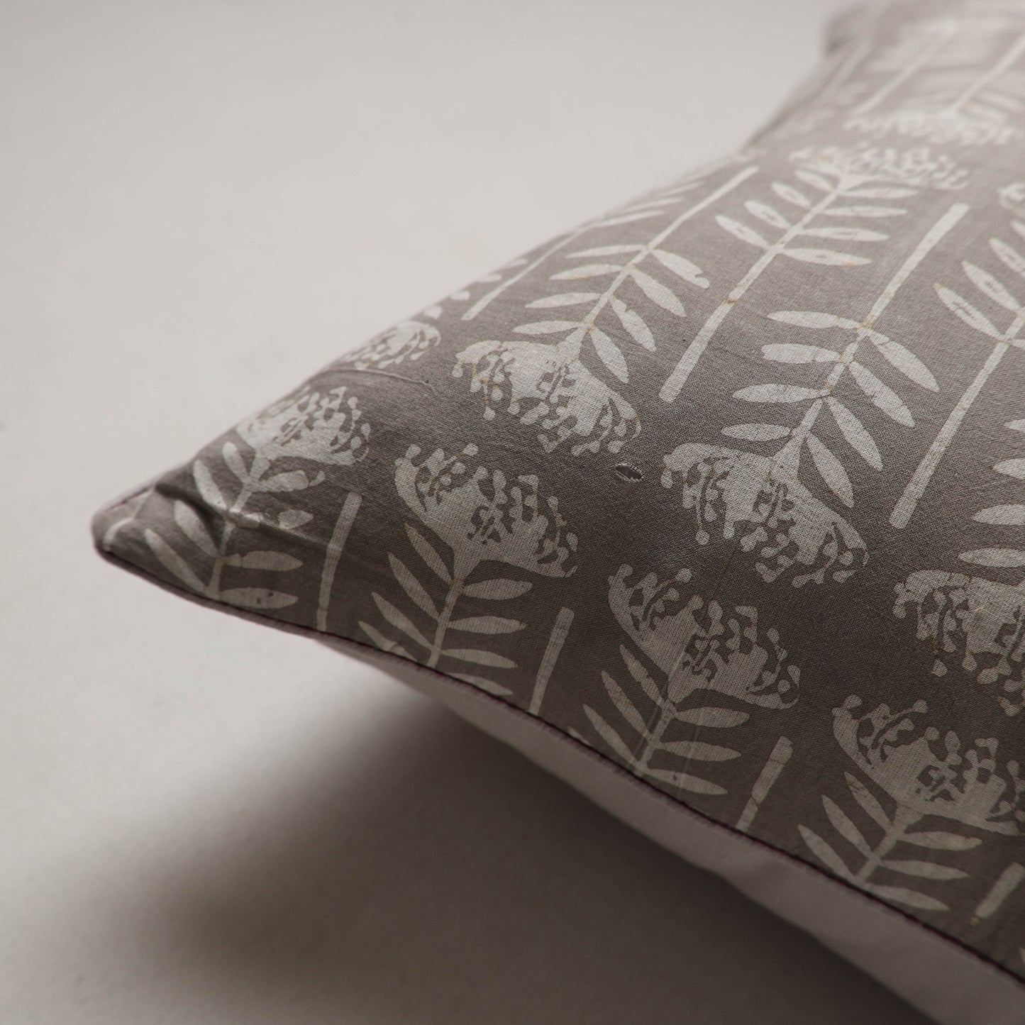 Bindaas Art Print Cushion Cover (16 x 16 in) 42
