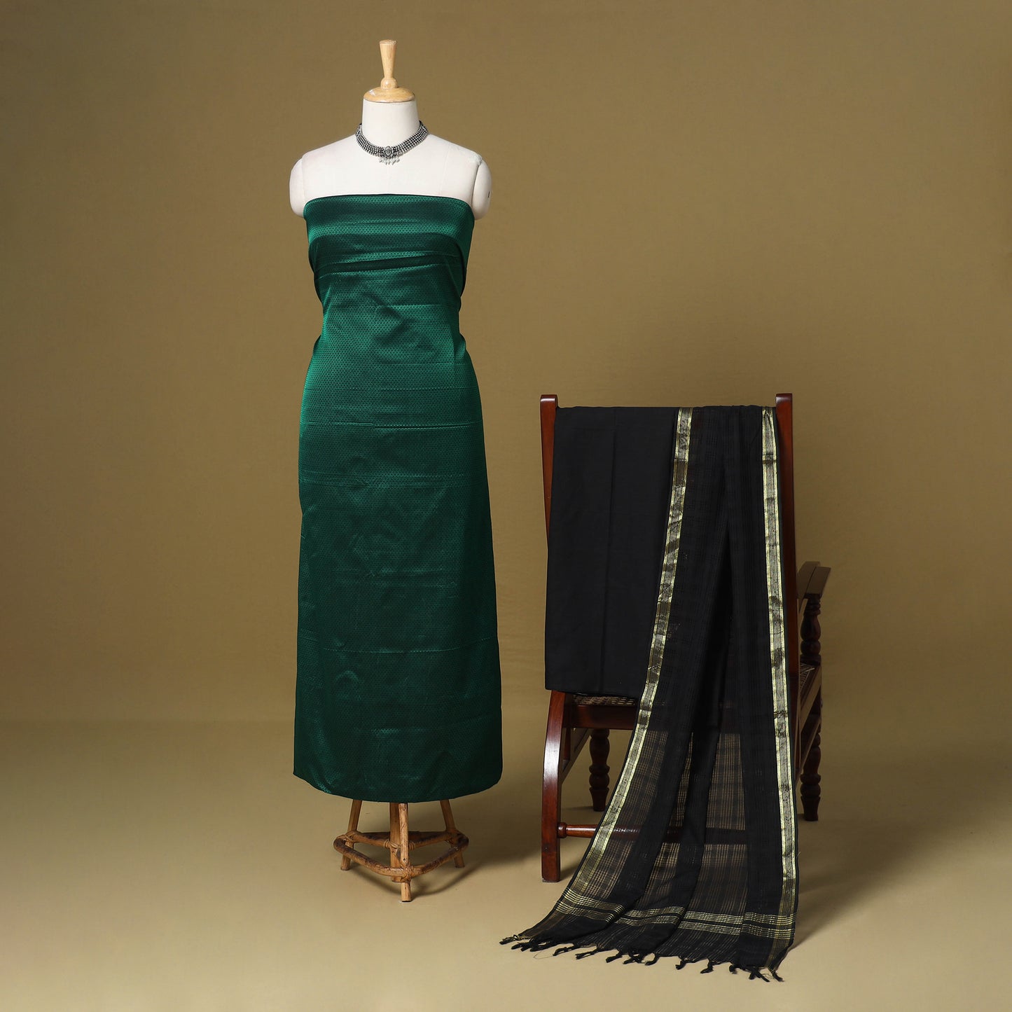 Green - 3pc karnataka weave cotton unstitched khun dress