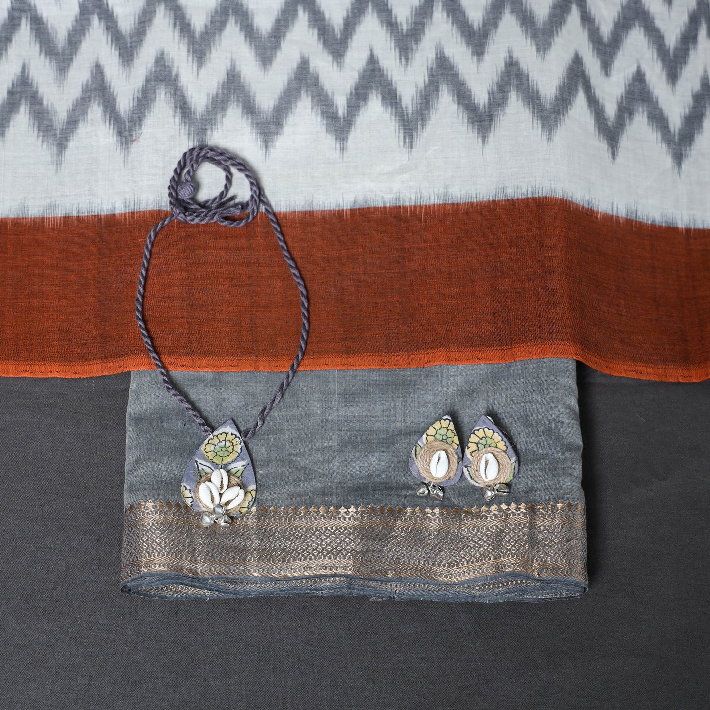 2pc unstitched mangalagiri dress material with jewellery