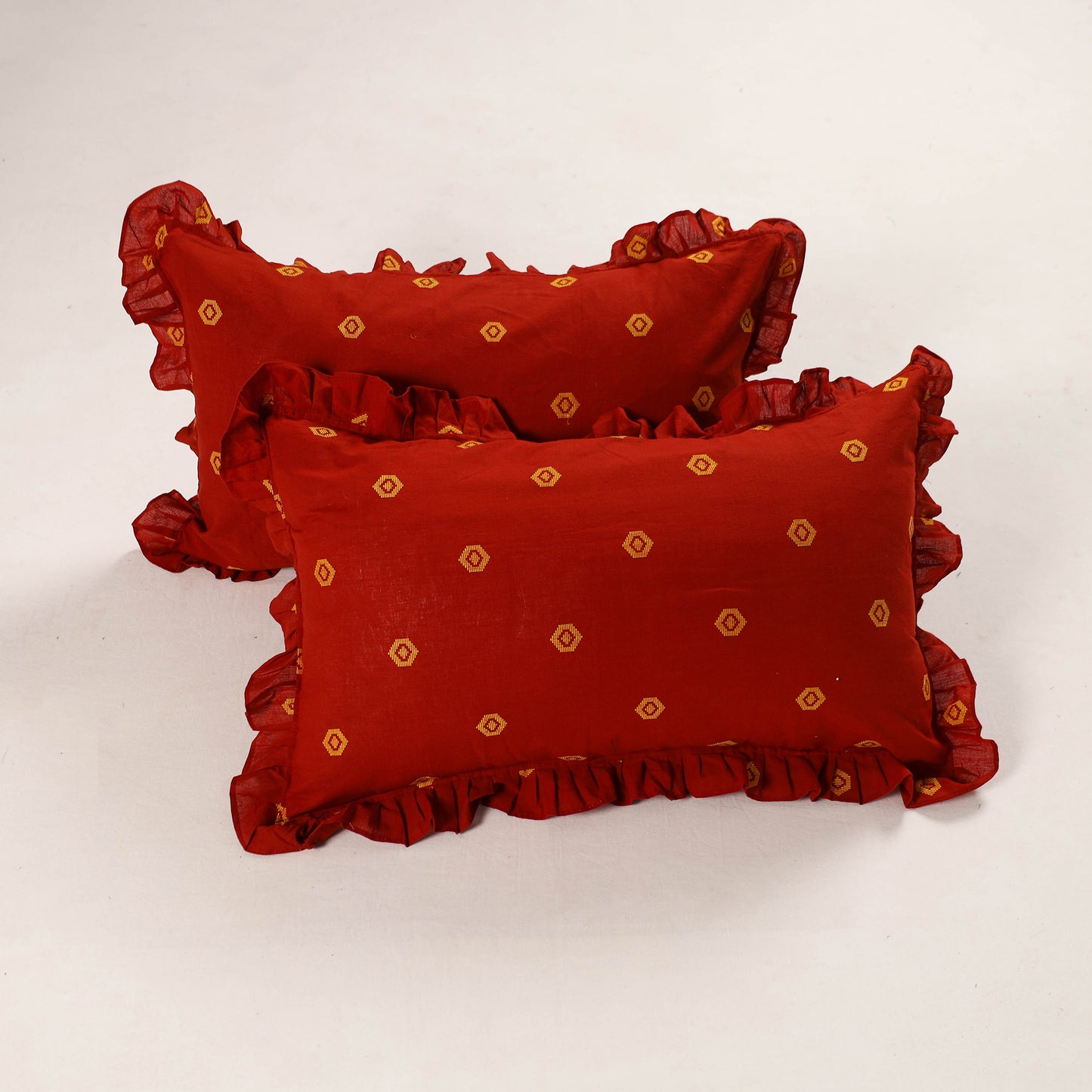 Red - Set of 2 Jacquard Cotton Frill Pillow Covers 16