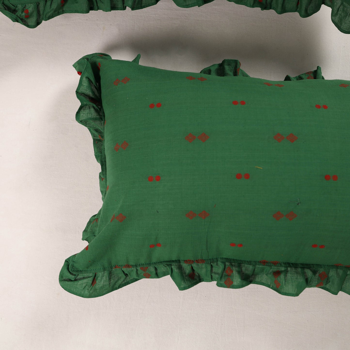 Green - Set of 2 Jacquard Cotton Frill Pillow Covers 19