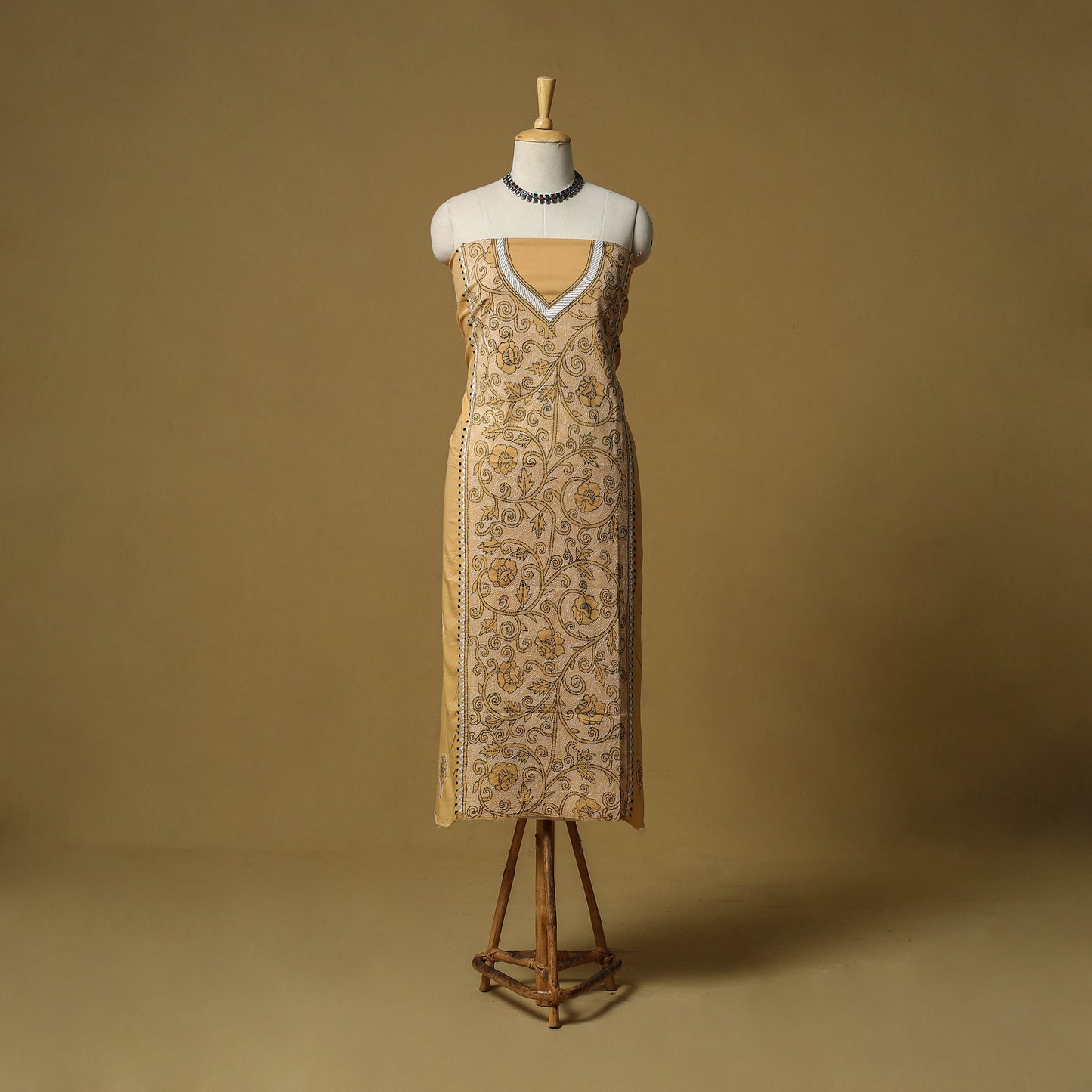 Bengal Kantha Hand Embroidered Unstitched Kurta Material (2.7M) 24