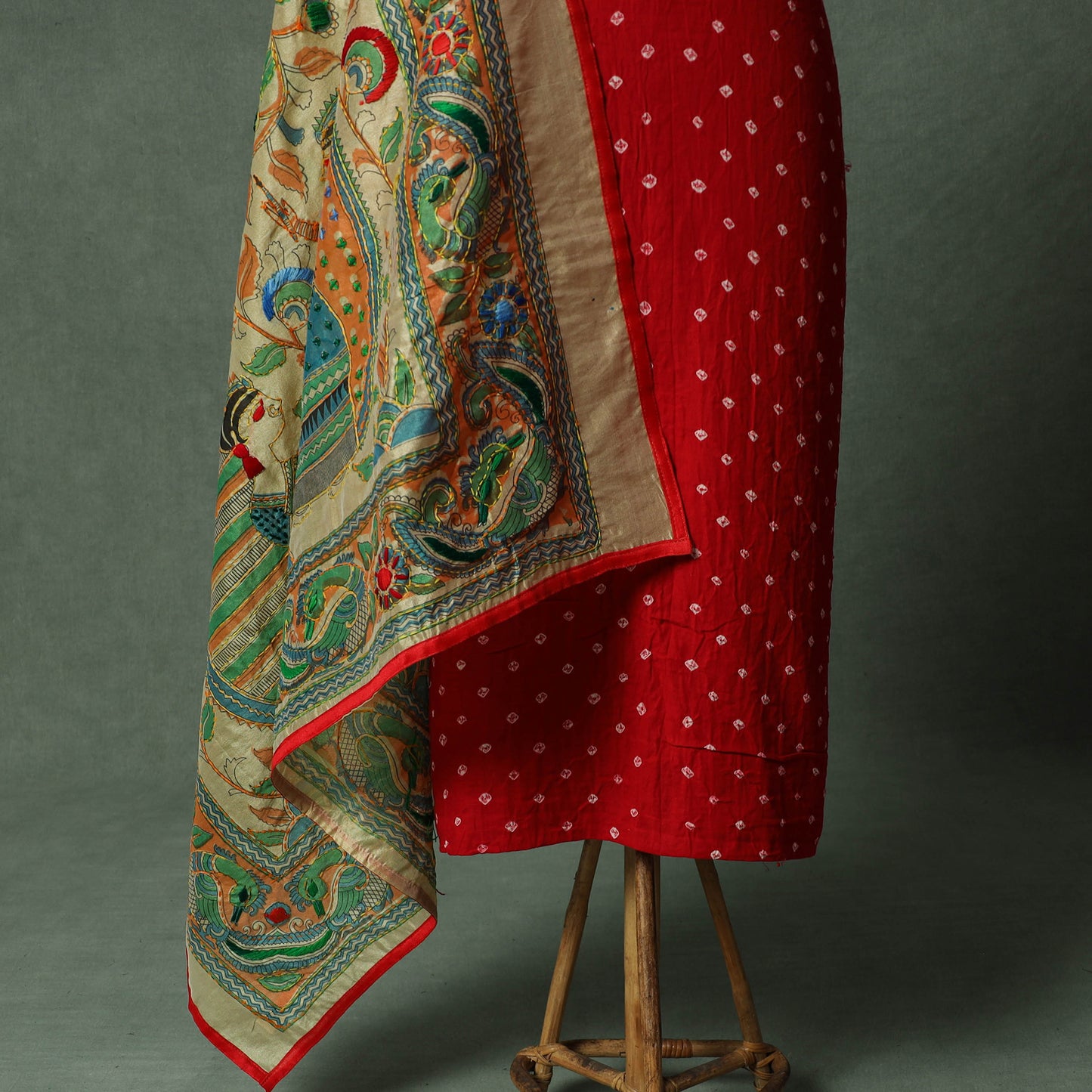 Kutch Bandhani Tie-Dye Cotton 2pc Unstitched Dress Material Kurta Set with Jewellery 11