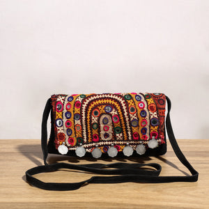 embroidery sling bag 