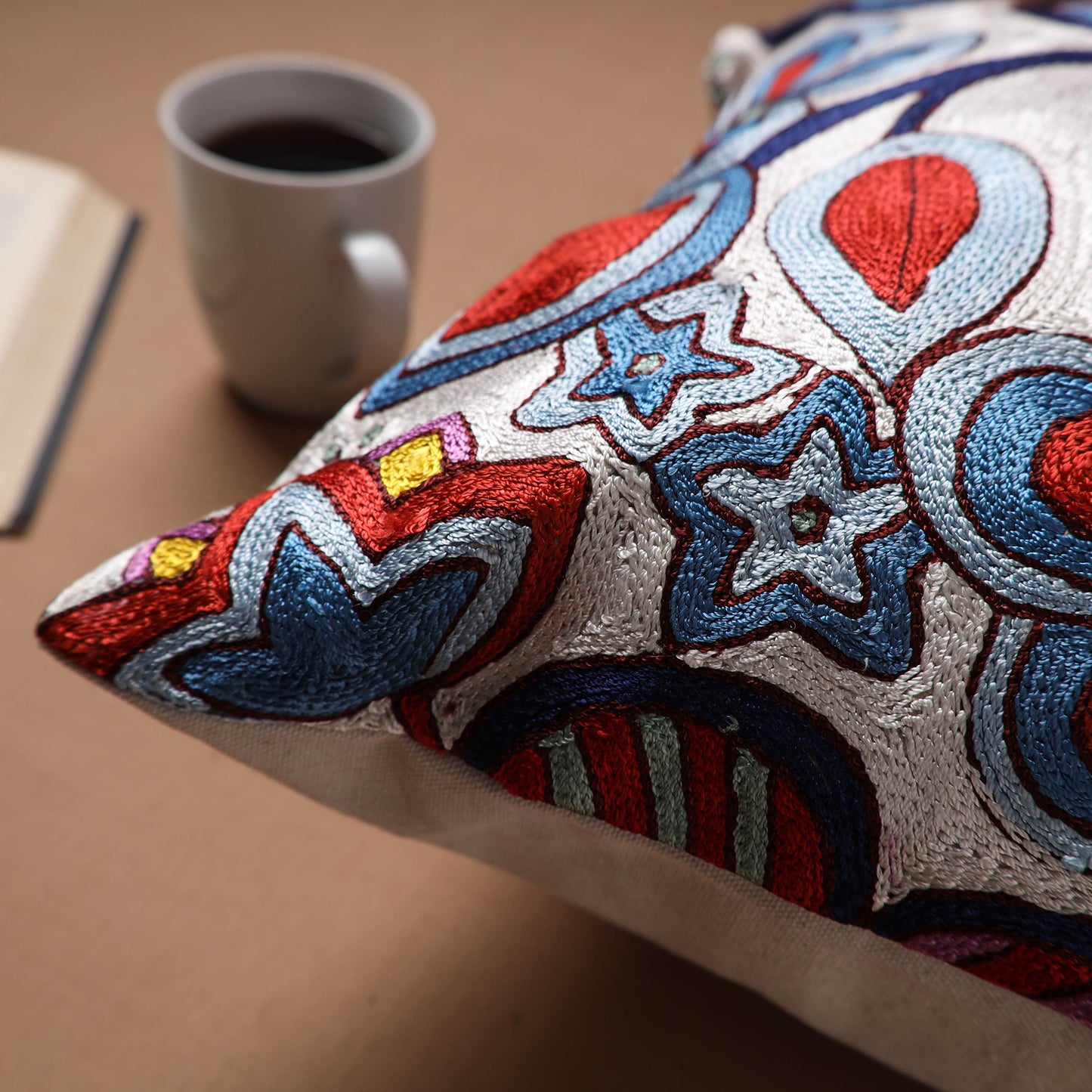 Kashmiri Crewel Hand Embroidery Cushion Cover (16 x 16 in) 08