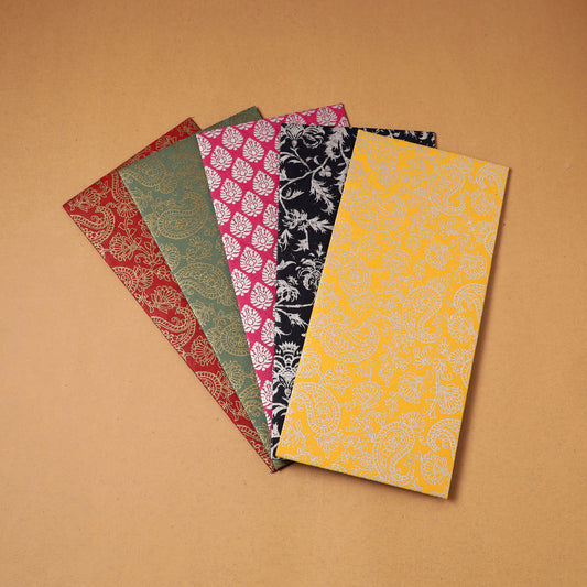 Floral Print Handcrafted Notecards with Envelopes (Set of 5) 31