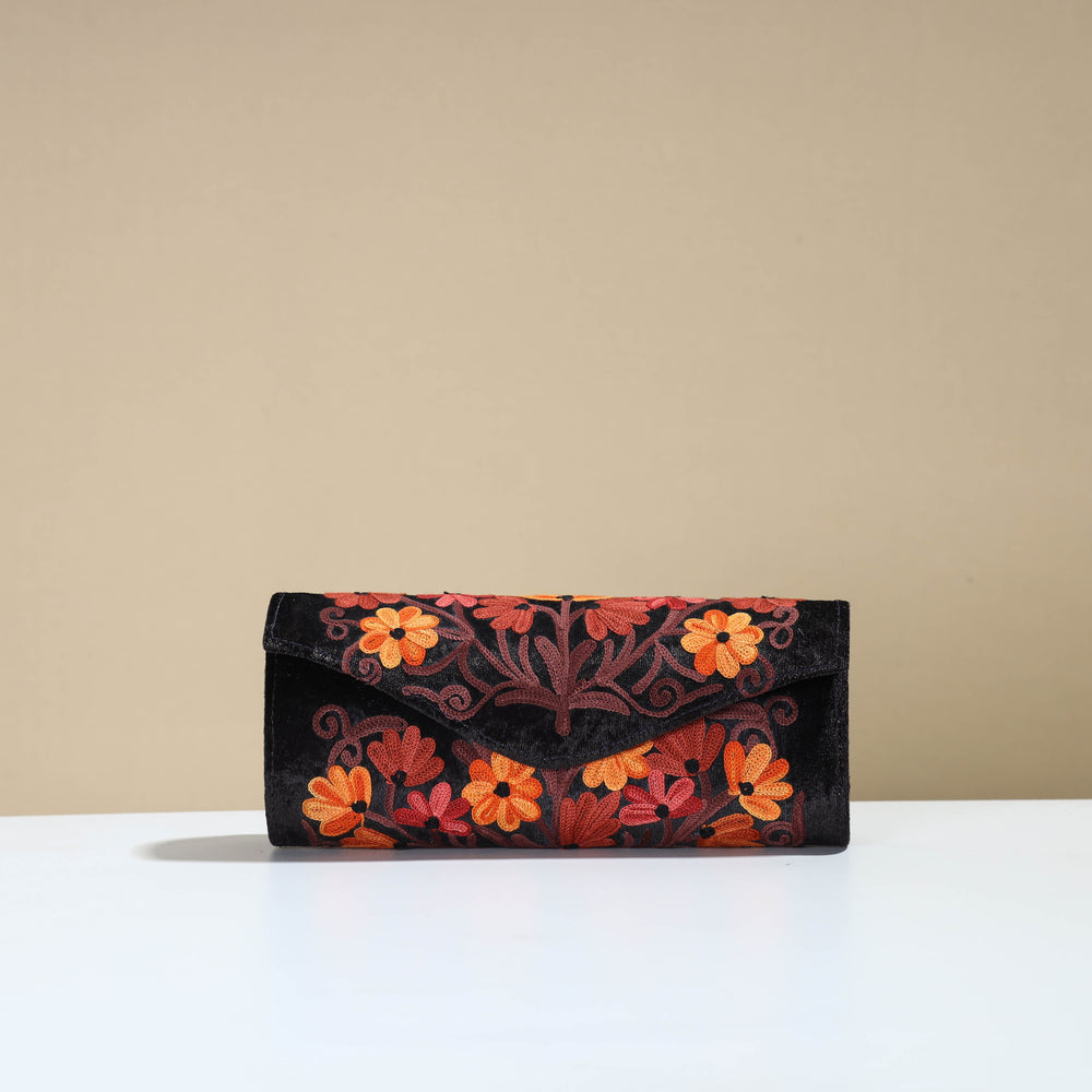 Authentic Kashmiri Crewel Embroidery Velvet Clutch 24