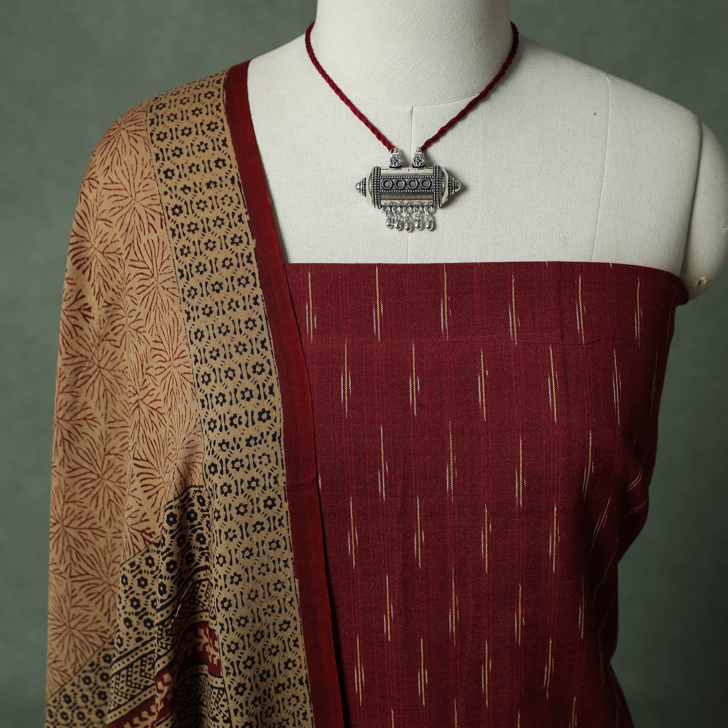Pochampally Ikat Weave Cotton 2pc Unstitched Dress Material Kurta Set with Jewellery 08