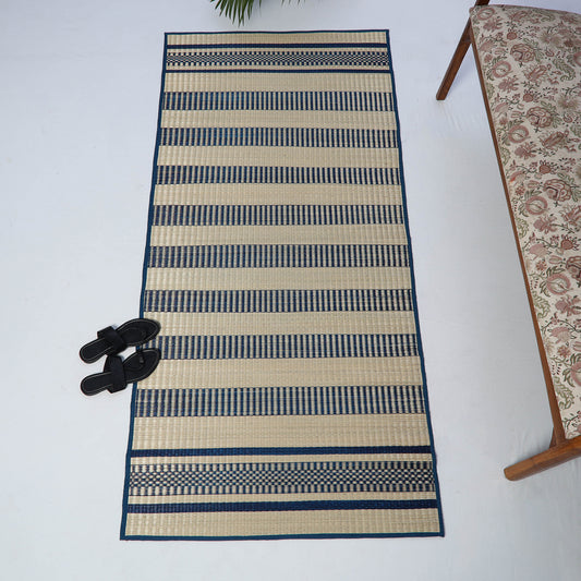 Handwoven Pattamadai Korai Grass Floor Mat (77 x 36 in) 06