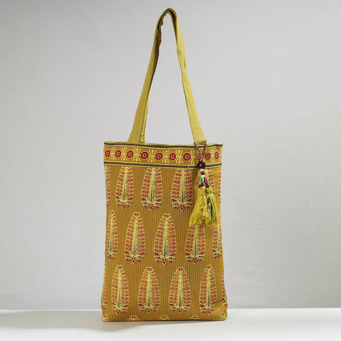 ajrakh shoulder bag