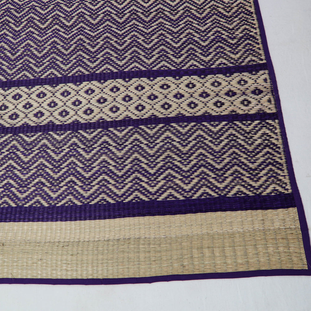 Handwoven Pattamadai Korai Grass Floor Mat (76 x 37 in) 11