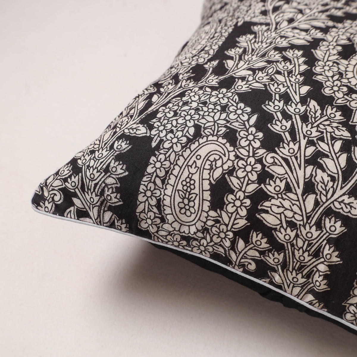 Kalamkari Print Cushion Cover (16 x 16 in) 182