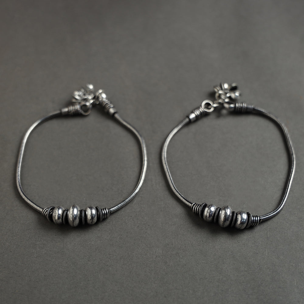 Antique Finish Oxidised White Metal Anklet Pair 15