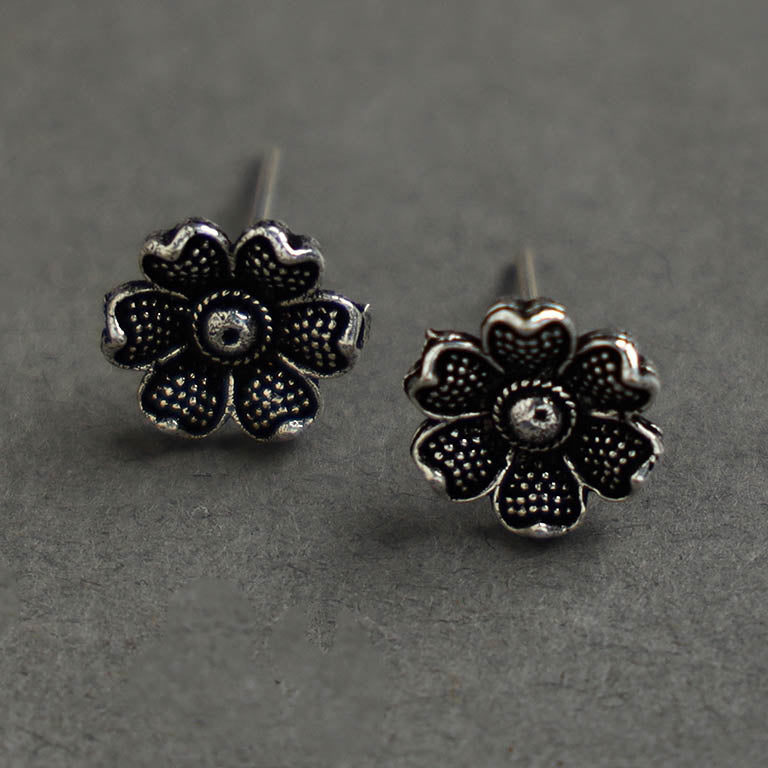 Antique Finish Oxidised White Metal Stud Earrings 19