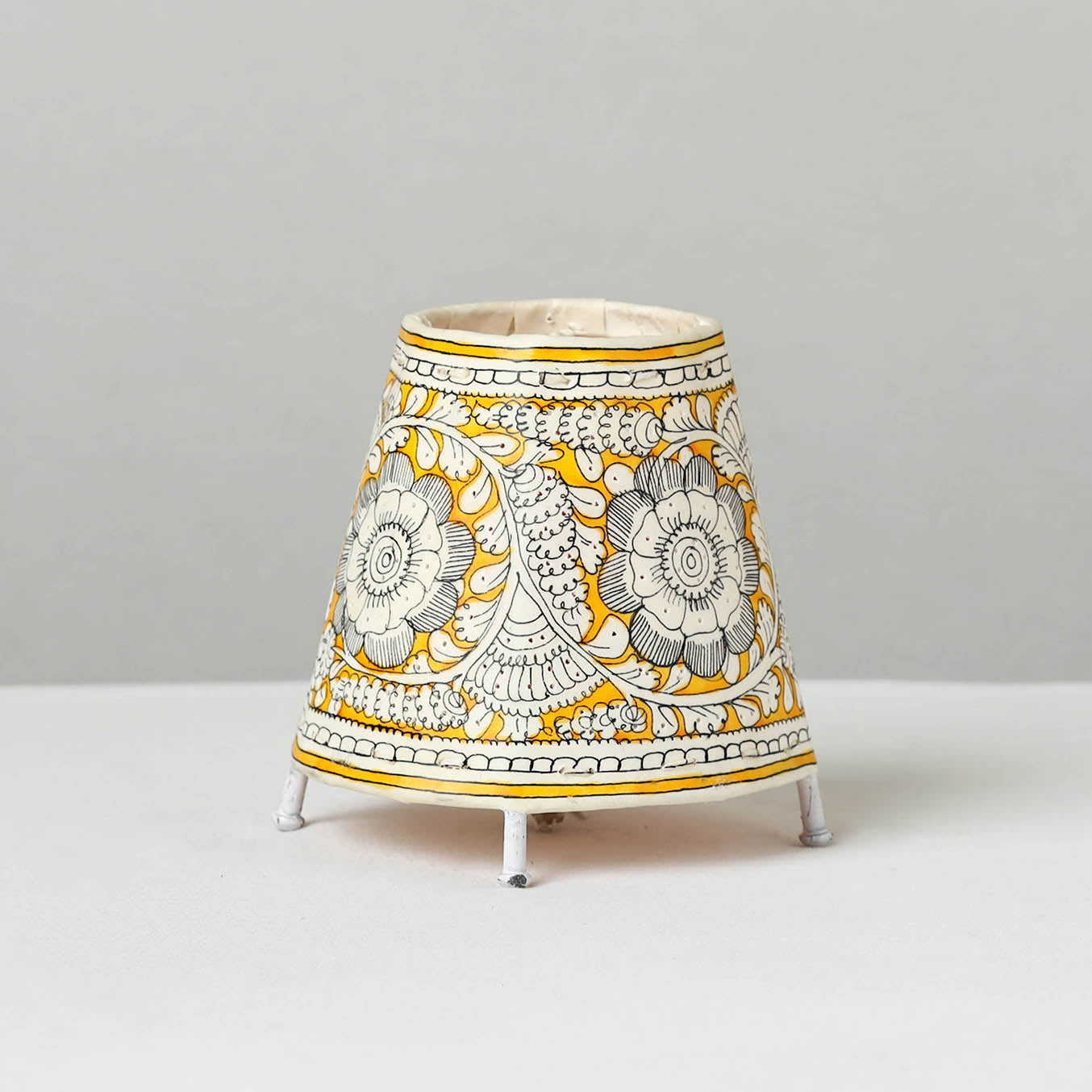 Handpainted Tholu Bommalata Leather Table Lamp (Small) 16