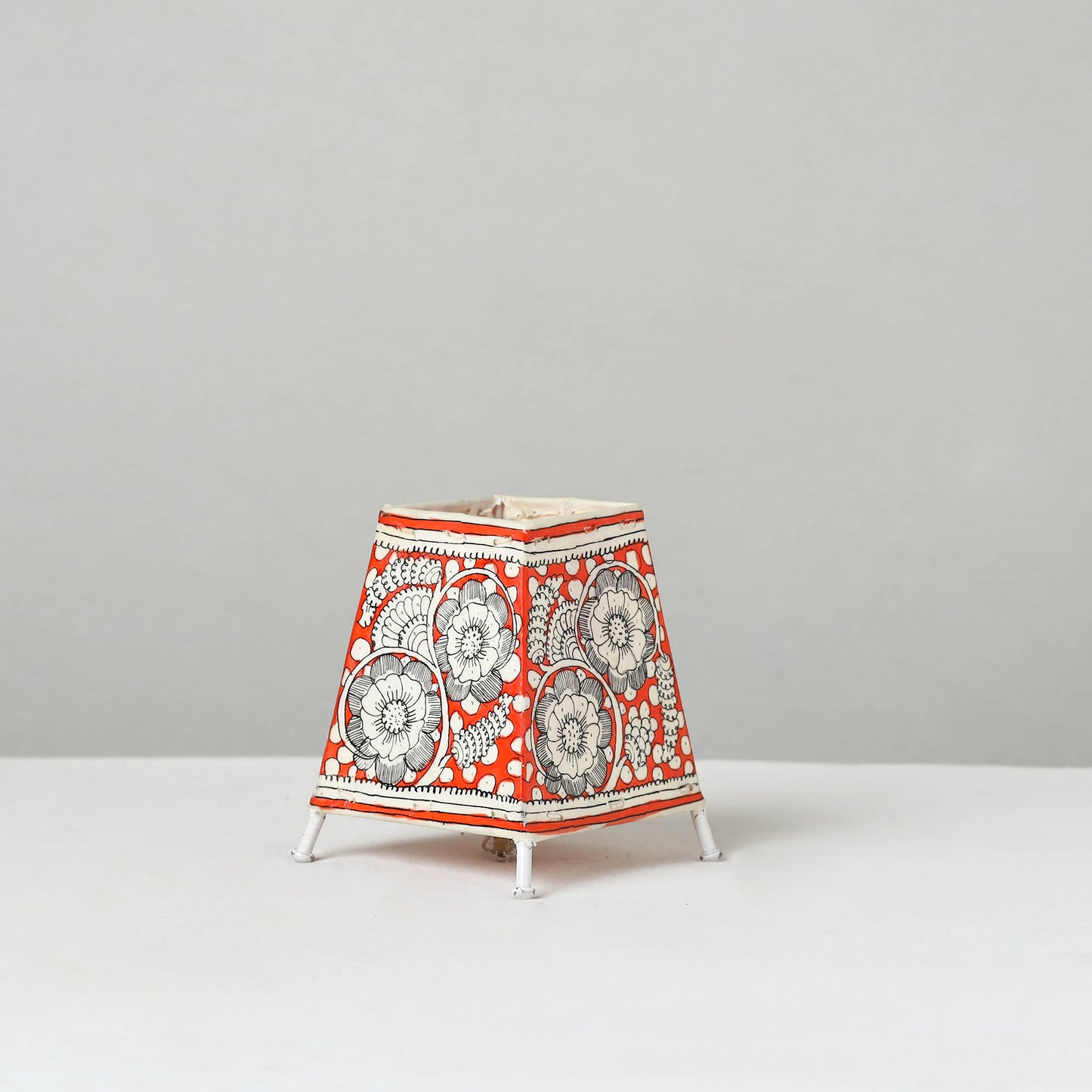 Handpainted Tholu Bommalata Leather Table Lamp (Small) 26