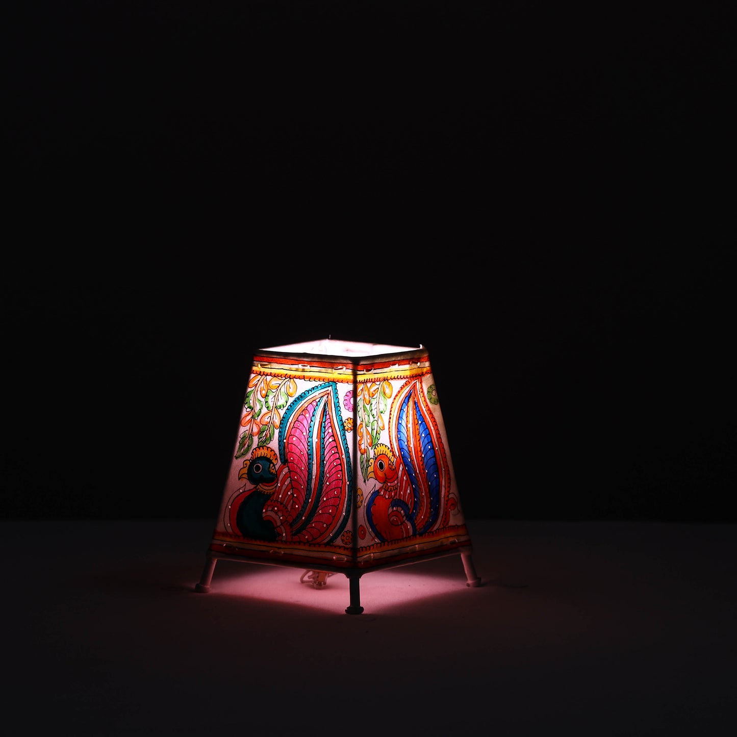 Handpainted Tholu Bommalata Leather Table Lamp (Small) 29