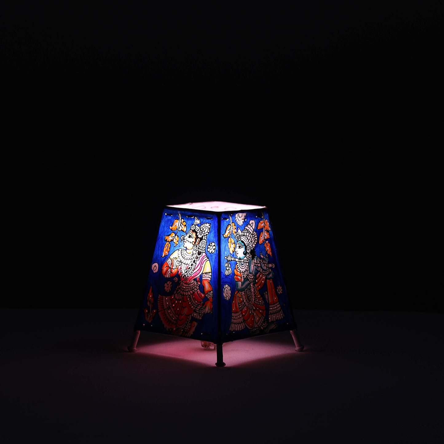 Handpainted Tholu Bommalata Leather Table Lamp (Small) 36