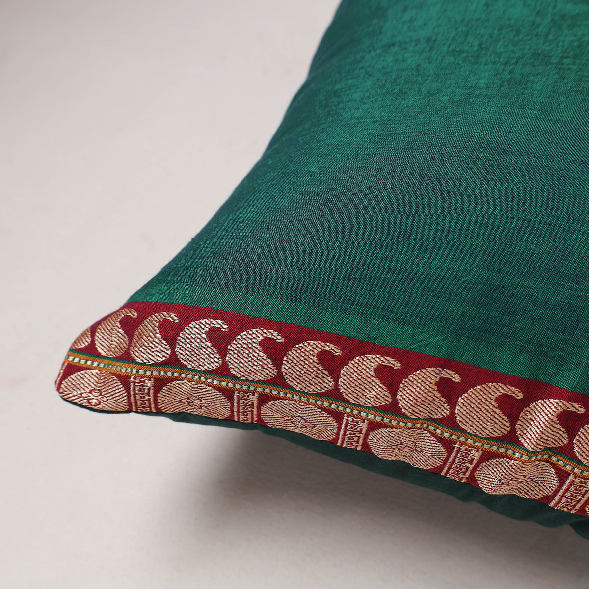 Plain Dharwad Cushion Cover (16 x 16 in) 215