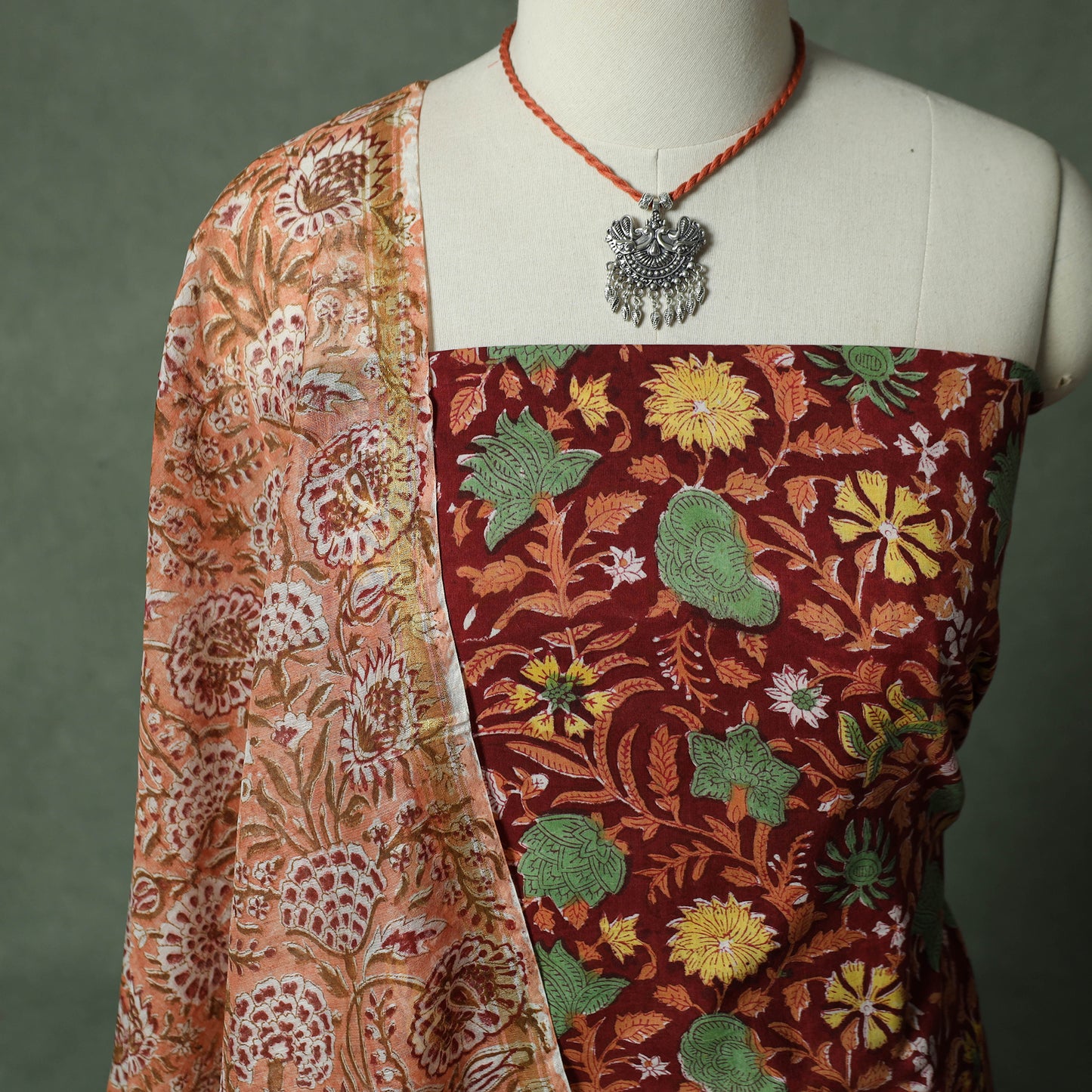 Sanganeri Hand Block Print 2pc Cotton Unstitched Dress Material Kurta Set with Jewellery 10