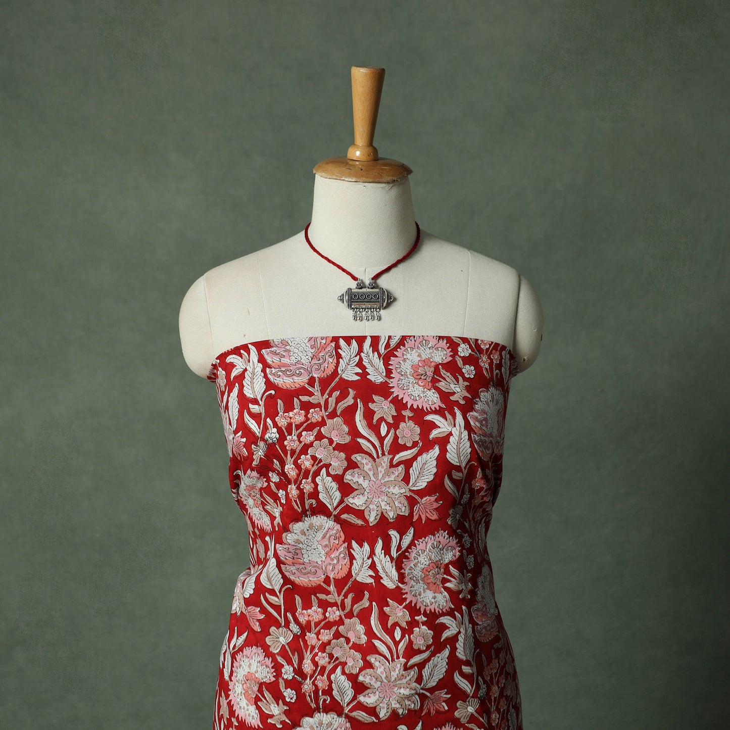 Sanganeri Hand Block Print 2pc Cotton Unstitched Dress Material Kurta Set with Jewellery 12
