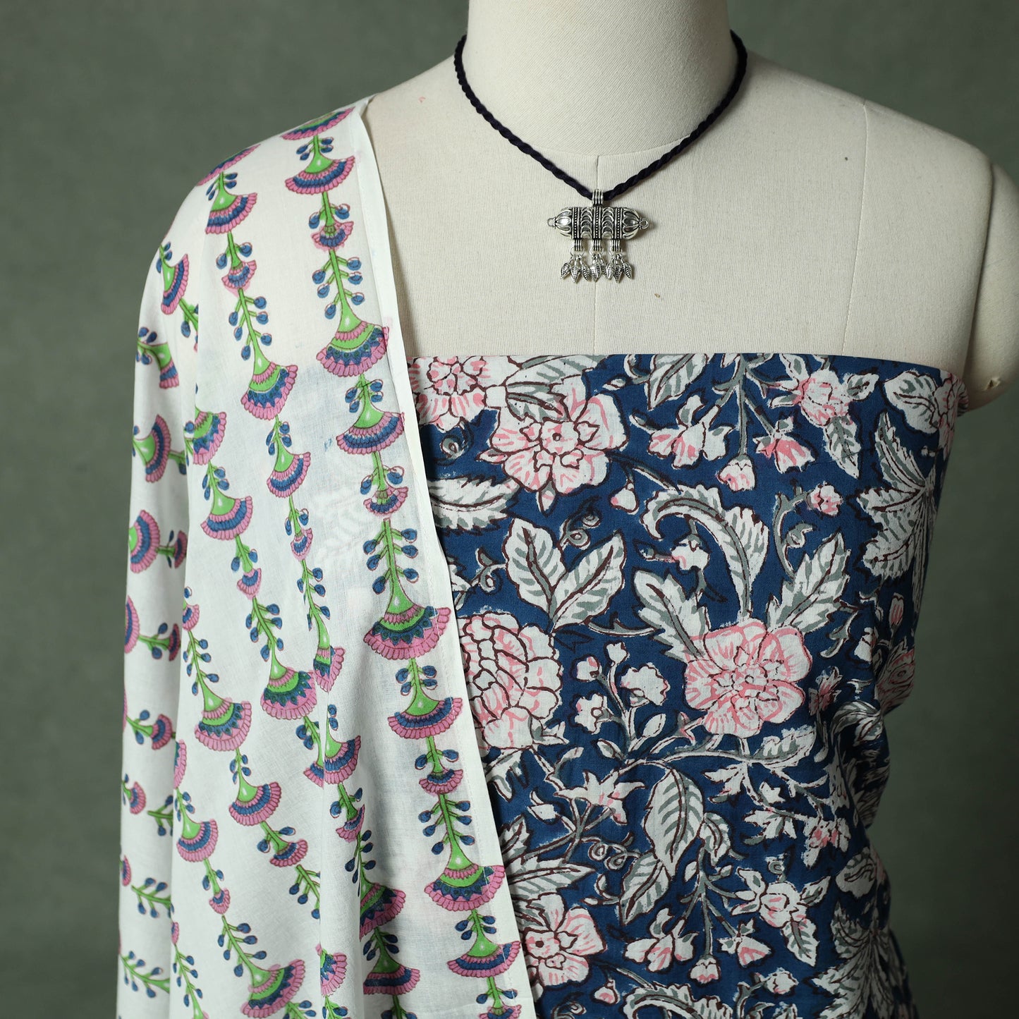 Sanganeri Hand Block Print 2pc Cotton Unstitched Dress Material Kurta Set with Jewellery 14